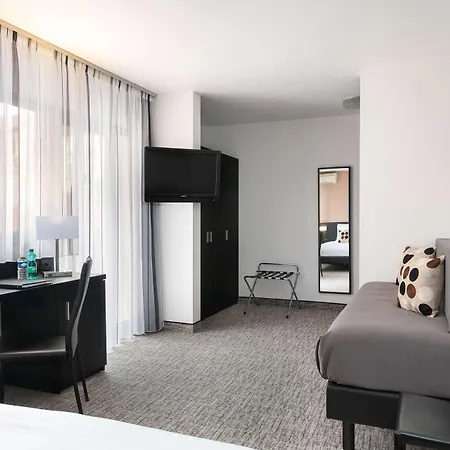 Отель Western Mediterranee 3*