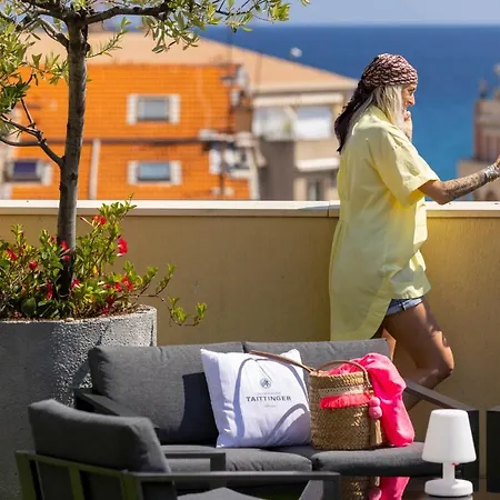 Western Mediterranee מנטון